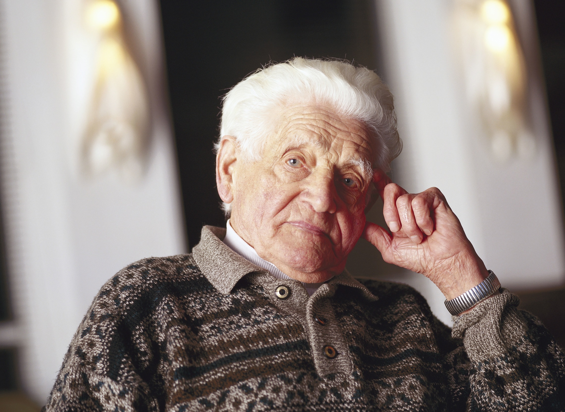 Что за болезнь деменция у пожилых людей